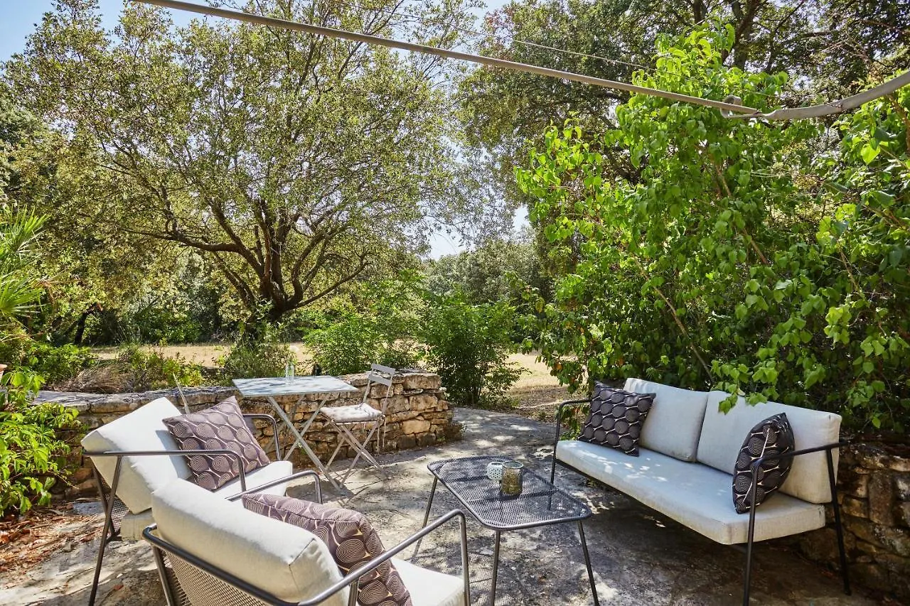 Le Paradis Des Anges Hotel Saint-Marc-Jaumegarde 0*,